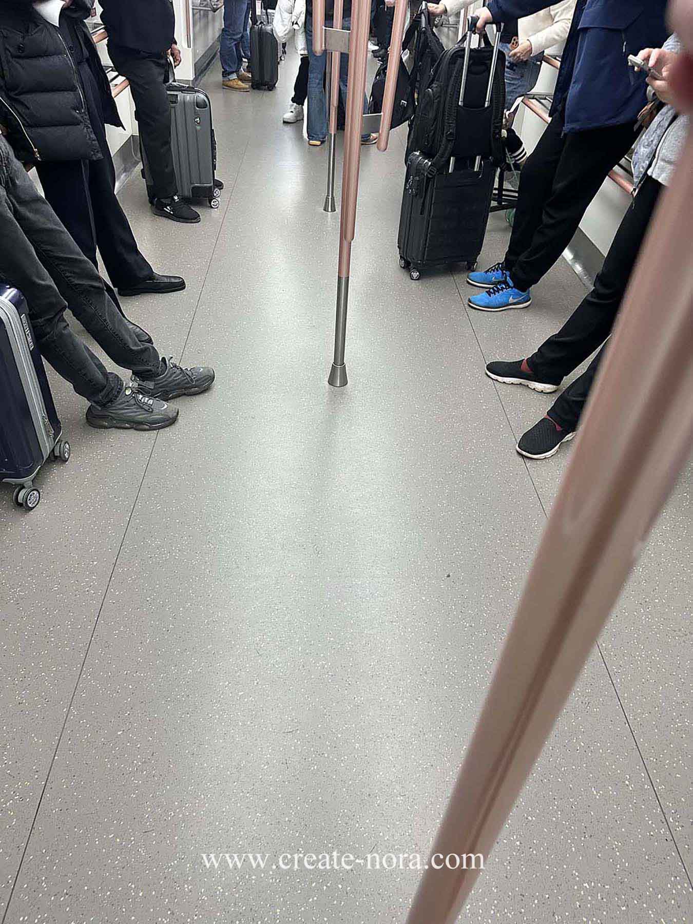 the photo of nora rubber flooring in Shanghai Pudong Airport MRT Line 4